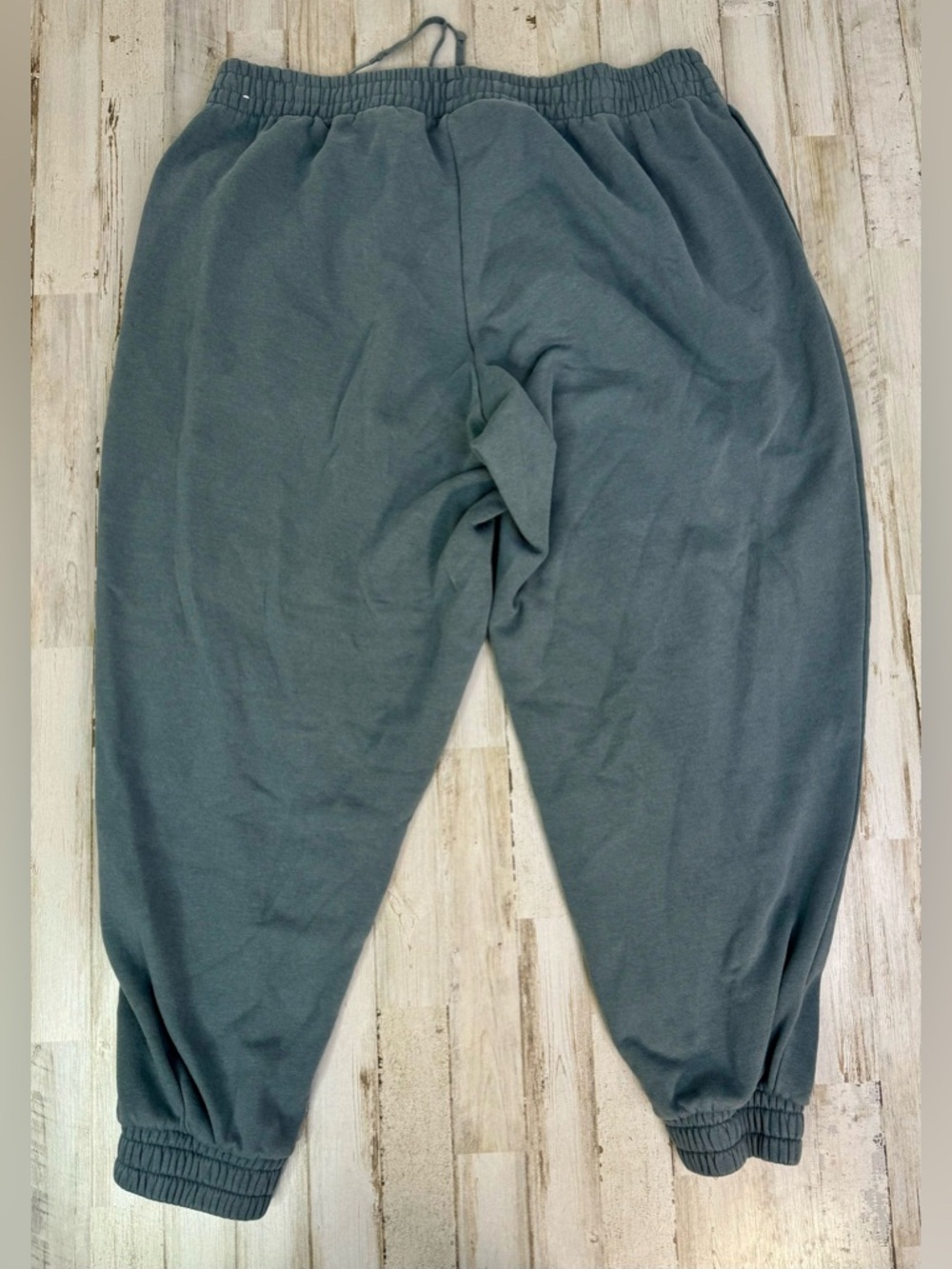 Adidas Women’s 1X Climalite Sweatpants Gray Elastic Waist - Picture 7 of 9